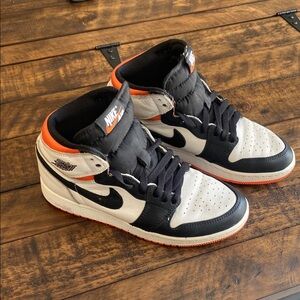 Air Jordan One Retro OG “Electro Orange” Sneakers. Preowned size 5.5 Y